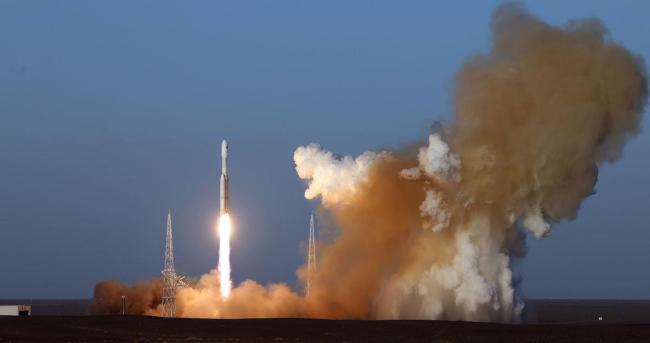 力箭二号遥一运载火箭发射成功 三颗卫星顺利入轨